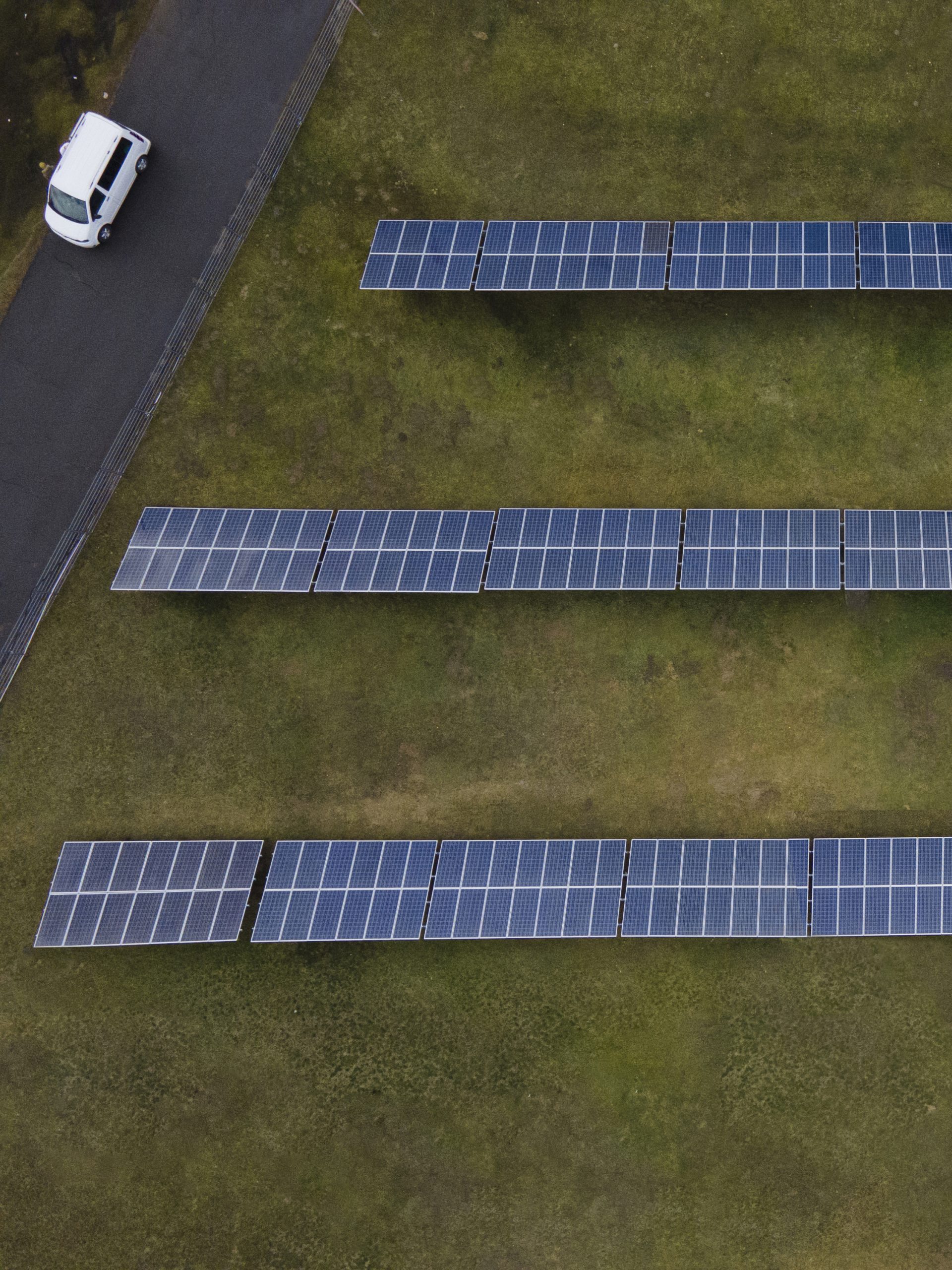 Rodovias de SP têm mais de 1,3 mil pontos abastecidos por energia solar